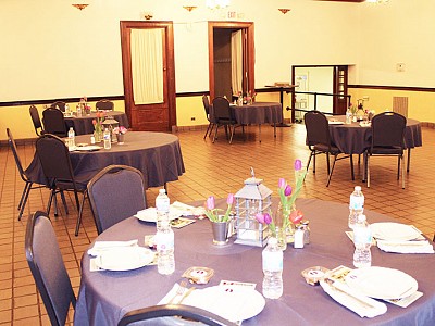 Dining4LR