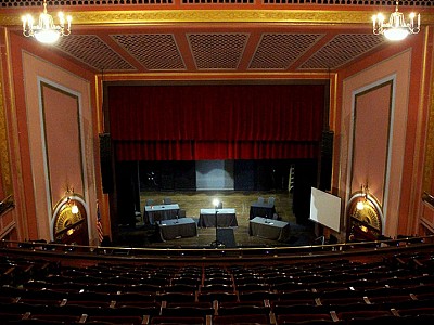 Theater6LR